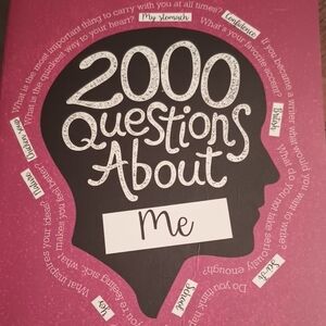 2000 Questions About Me Book - Vibrant Pink Edition